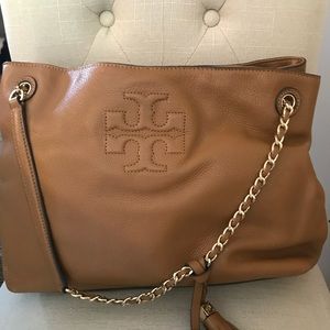 New without tag Tory Burch Thea Tote